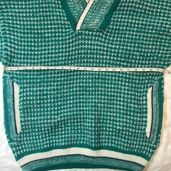 Vintage 1970s Men’s Size L acrylic blend sweater V-Neck with Pockets K1 - Picture 7 of 7